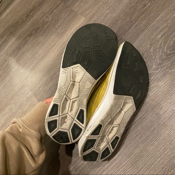 Nike ZOOM FLY SP "Dark Citron" Running Shoes - Picture 6 of 8